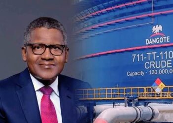 Dangote Refinery Reduces Petrol Gantry Price  to N699 from N828 per Litre