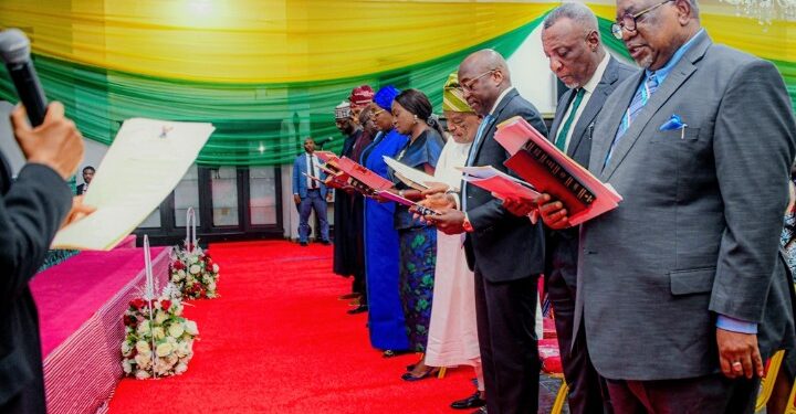 PHOTO NEWS: Governor Sanwo – Olu Inaugurates Newly Appointed Governing Council of Lagos State University