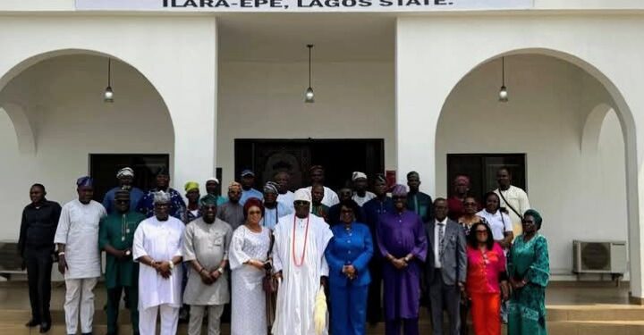 LASU VC, Management Pays Familiarisation Visit to New Chancellor, HRM Oba Olufolarin Ogunsawo, as Monarch Pledges to be a Father Figure to University