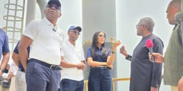 JUST IN: President / Chief Executive Dangote Industries Limited, Aliko Dangote on Saturday hosted NNPC, Group Chief Executive Officer, Bayo Ojulari and Top Executives on a Facility Tour at  the Dangote Refinery and Petrochemicals