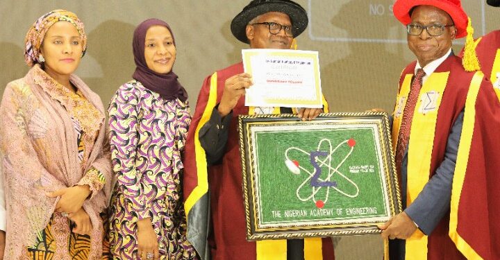 Dangote Refinery to Employ 95,000 Skilled Workers for Expansion to 1.4m bpd