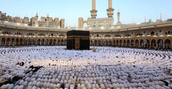 Saudi Arabia Deploys 22,000 Staff, 88,000 Waste Units for the 2026 Hajj Exercise